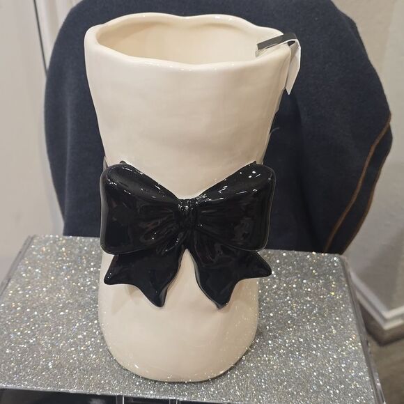 Dwell Studio Hand Painted Bow Ceramic Vase - Picture 3 of 7